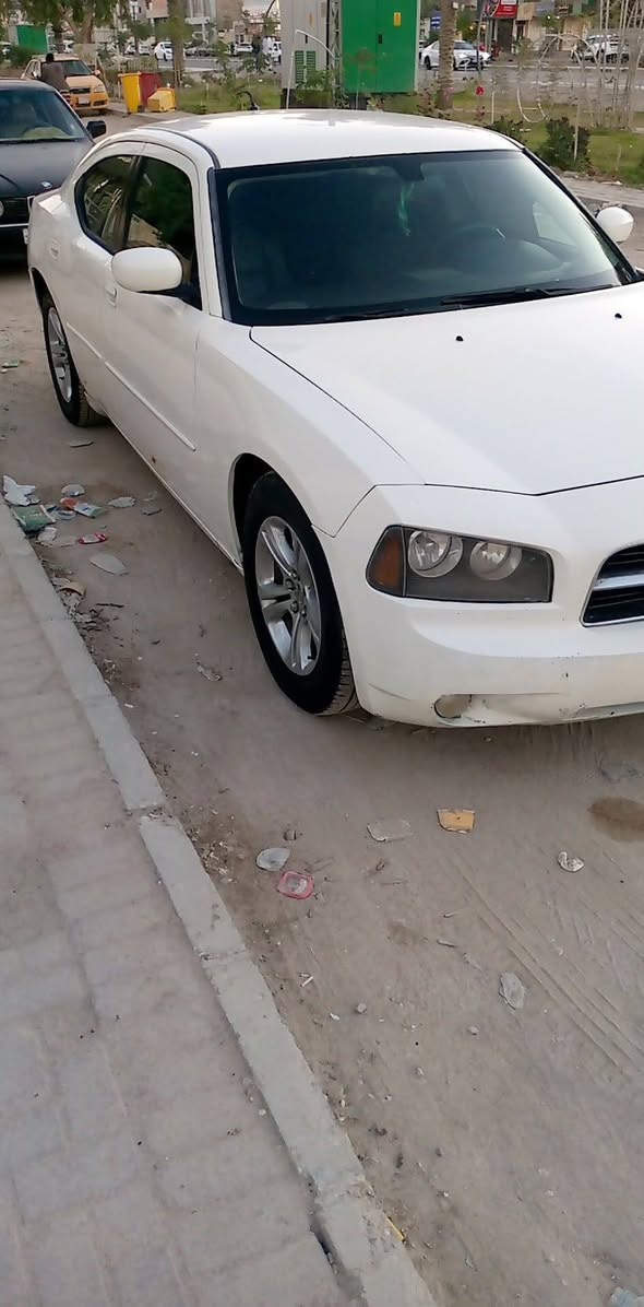 جارجر 2008
سيارة اصوليه 
للبيع  للتفاصيل اكثر اتصل على الرقم 
***********
السغر 90 وبيها مجال
