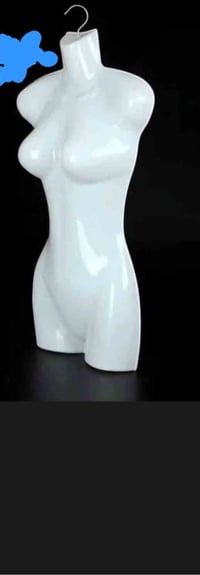 عندي ١٠٠ قطعة جديده استعمال قليل جدا ابيع شلع القطعة ب١٥٠٠ للتواصل ٠٧٧...