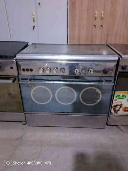 اثث بيتك بأنسب الاسعار سعار الشمال 🌹 
وصل طباخات مصريه كريزي فرش وتركي الأسعار من 225 لل175 وبيهم مجال 
صلاح الدين ناحية العلم قرية الربيضة خلف مدرسه سومر للبنين 
***********
يوجد خدمة توصيل داخل المحافظة فقط 🚛
