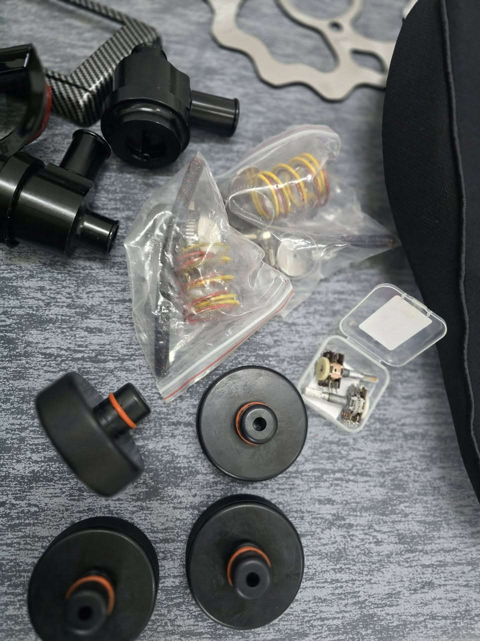 قطع للبيع لطلب شلع اول مفرد راسلنا ع واتس ***********
