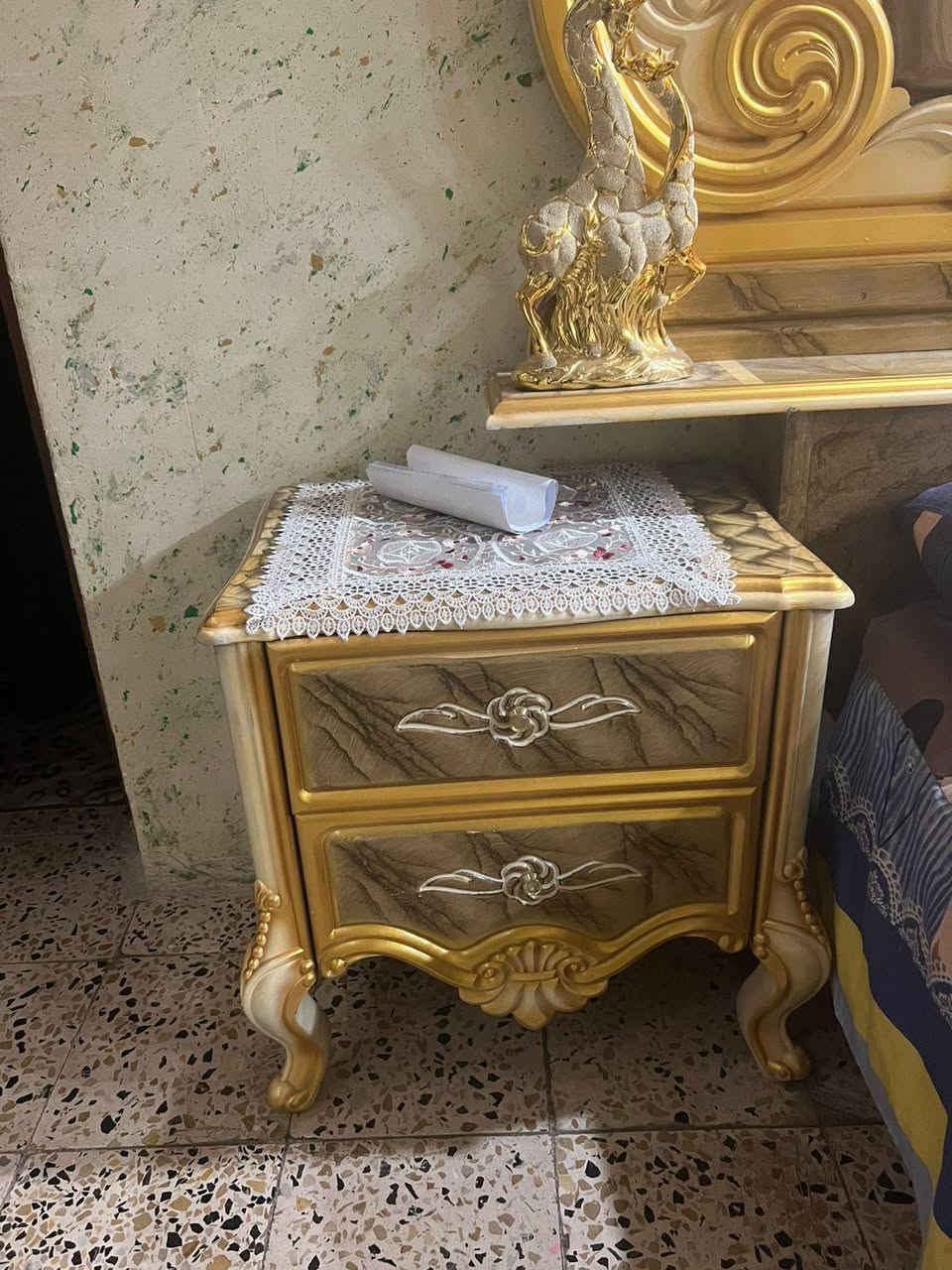 غرفة نوم للبيع سعرها مليون وبيه مجال 
اخت الجديده


**إذا كنت صاحب هذا الإعلان وتريد حذفه لأي سبب، رجاءا أرسل رسالة إلى الدعم الفني**