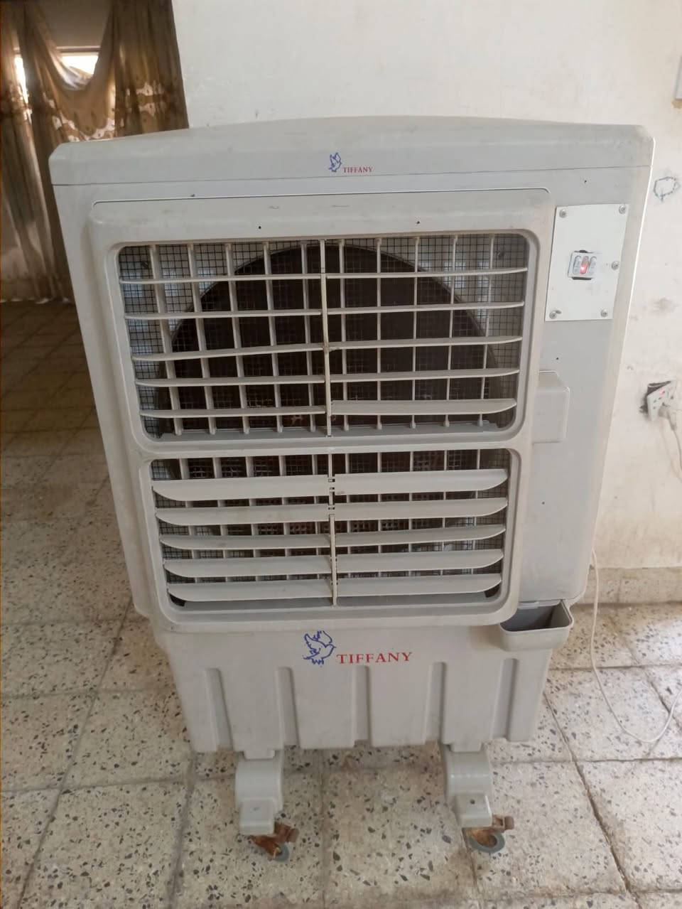 مبرده شغاله ونظيفه 
السعر ٨٠


**إذا كنت صاحب هذا الإعلان وتريد حذفه لأي سبب، رجاءا أرسل رسالة إلى الدعم الفني**