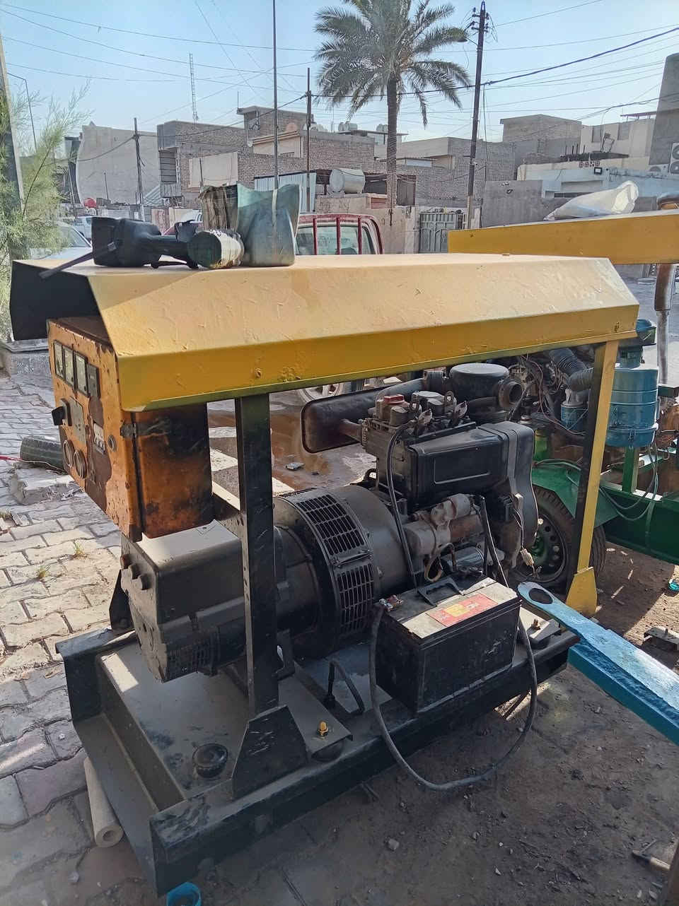 دويز للبيع العنوان بغداد الكماليه ***********
