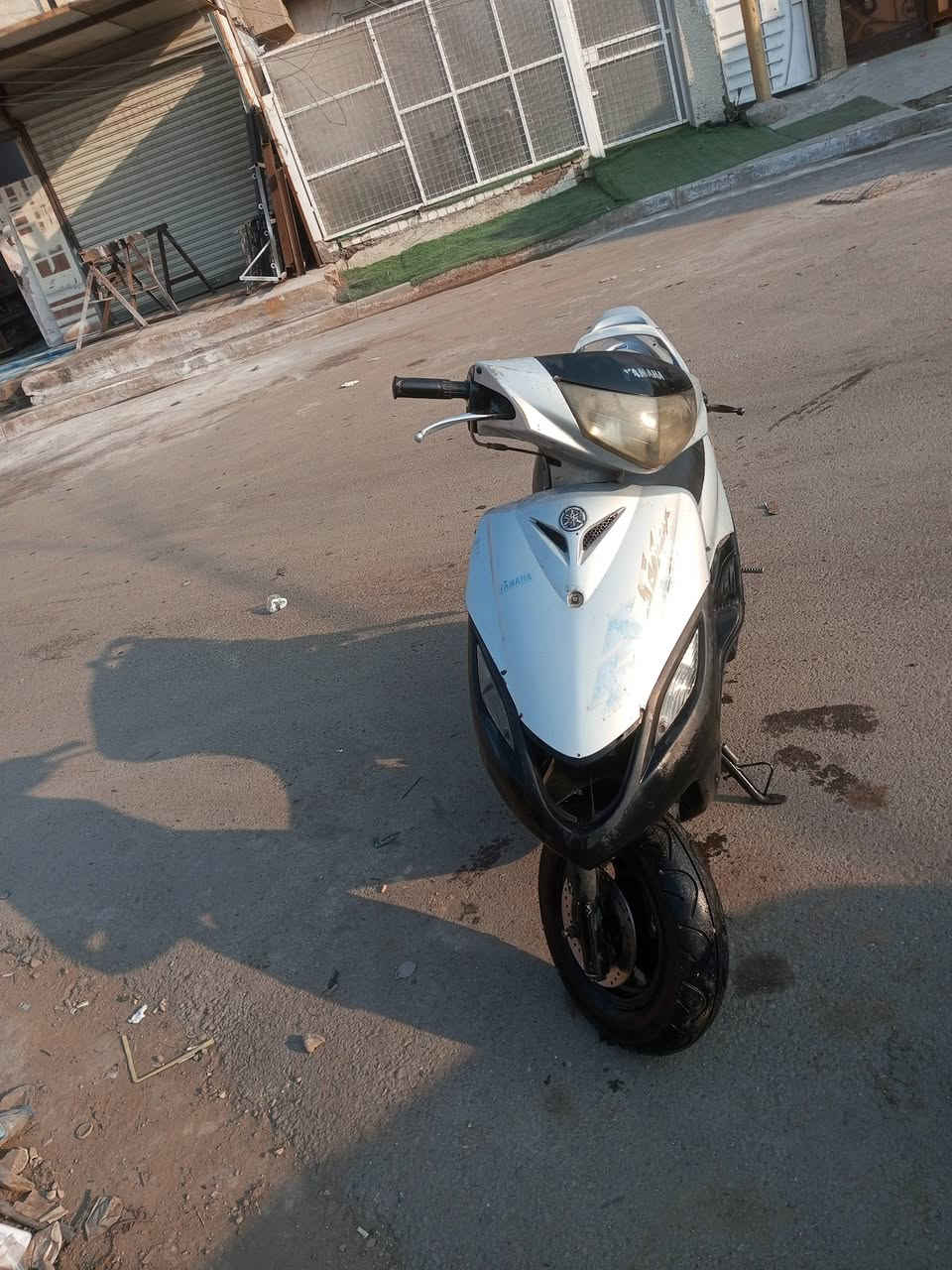 ماكس 140 دراجه شغاله سلف وهندر كلجات امامي خلفي  جدد بنزات جدد سكليتر جديد قايش جديد كهربائيات شغاله دبل اشاره محرك خير من الله شلعه معدل نقصها بس سبرنگه مال استناد وكابريتر يحتاجلها تنظيف ومازده كلهن 5الاف مكاني بغداد حي القاهره سعر 280 وبيها مجال ***********
