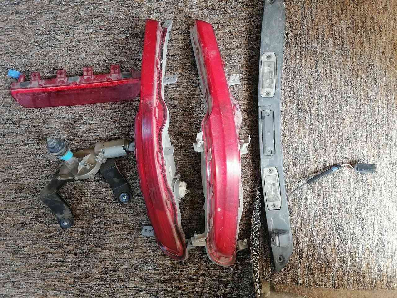 السلام عليكم...
للبيع حلل وأخذ
إشارة خلفية زوج شغال موديل يرهم من ١١ إلى ١٦
إشارة سكن
ماطور ماسحة خلفي
مسطرة كامرة خلفية شغال


**إذا كنت صاحب هذا الإعلان وتريد حذفه لأي سبب، رجاءا أرسل رسالة إلى الدعم الفني**