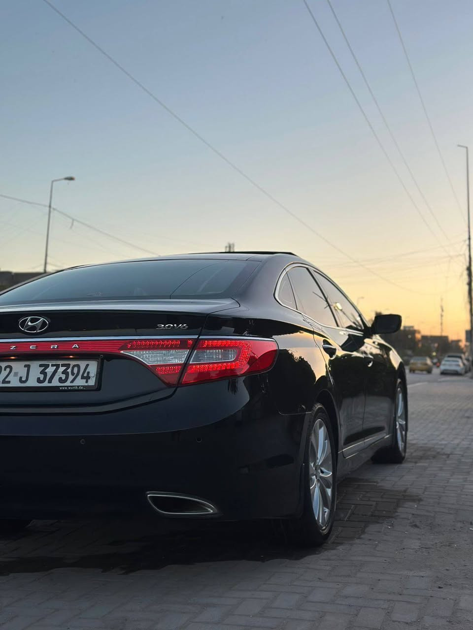 السلام عليكم هونداي ازيرا 2014 
خليجي مكينه 3000 كير تبريد تدفئه كله تمام رقم اربيل بسمي 
سنويه هزه جديد تحويل مباشر 
فول مواصفات 1/1 بانوراما تحكم 
مري شفط + قلاب عند البك سايد
بريك بصمه كشنات كهرباء ستيرن 
كهرباء+ برده خلفيه + بردات بيبان
خلفي يدوي شاشه كامره خلفيه دواره مع كامره بالمرايا الوسطيه نظام ترحيب عند الاقتراب لد امامي خلفي لايت عالي ناصي زنون مع علامه هونداي وبعد بيها مواصفات جاهزه سياره أحلى من الصور للبيع او مراوس حسب 
القناعه السعر 130$ ومجال بسيط
للشراي صور سونار مرفق مكاني 
بغداد الكرخ اتصل ***********
بي وتساب
