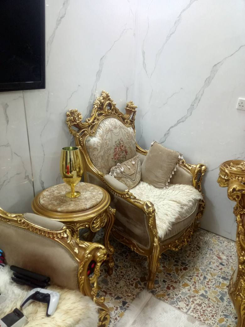 قنفات مصرية نضيفة كولش وهاذا رقمي *********** بغداد, العراق
