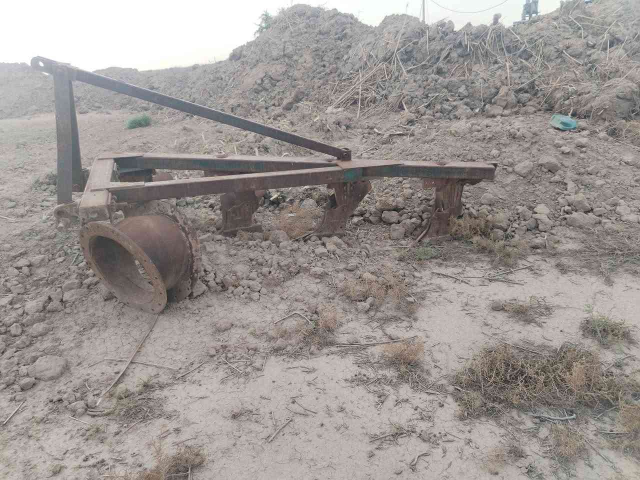 السلام عليكم

***********

فدان للبيع حجم 16
