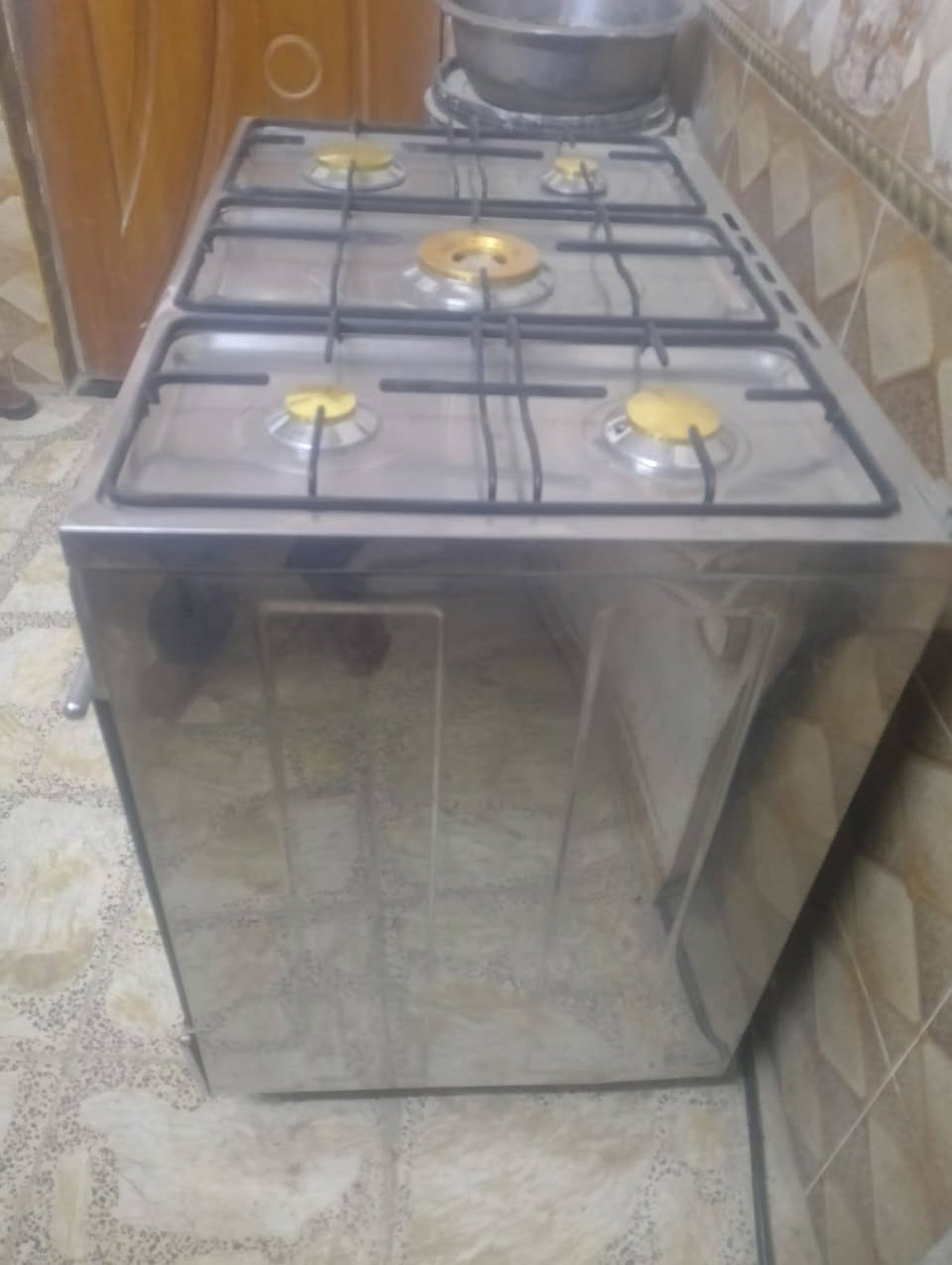 طباخ فريش مصري للبيع ***********
