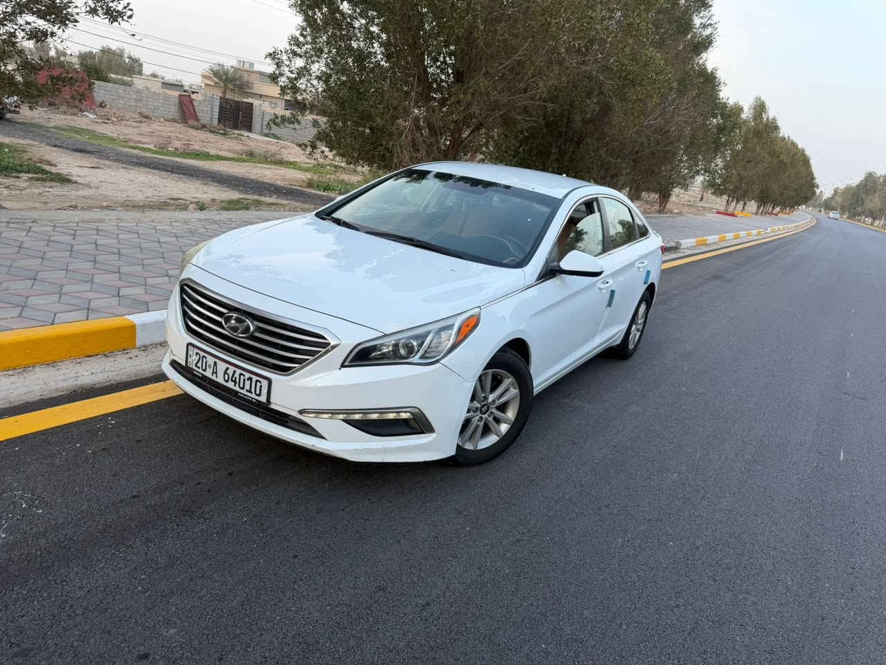 سوناتا ٢٠١٦ وارد امريكي كلين السياره نظيفه بشكل محرك 2400 سنويه وهزه جديده للبيع والمراوس  صار هنا بلعراق طخه بلمازده جهه الصدر ووتعدلت وانصبغت يعني انطيك قطعه واحده فقط صبغ رش بدون معجون 
السعر 130 وبيها مجال للطيبين 
العنوان ديالى بلدروز 
***********/***********
