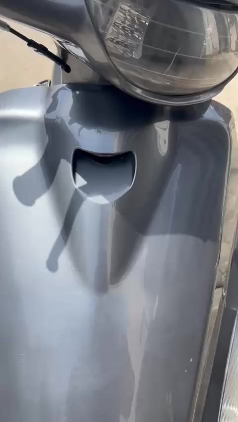 سلام عليكم دراجه فراشه مال حاويه شرطه الفحص مكينه مامفتوحه شلعه ومعدل خير من الله كرستال بلادي كامرات حساست نضافه ميه بل ميه من اكلك زيرو زيرو ختم واحد السعر 650وبيها مجال حك الجيه العنوان نجف الرقم ***********
