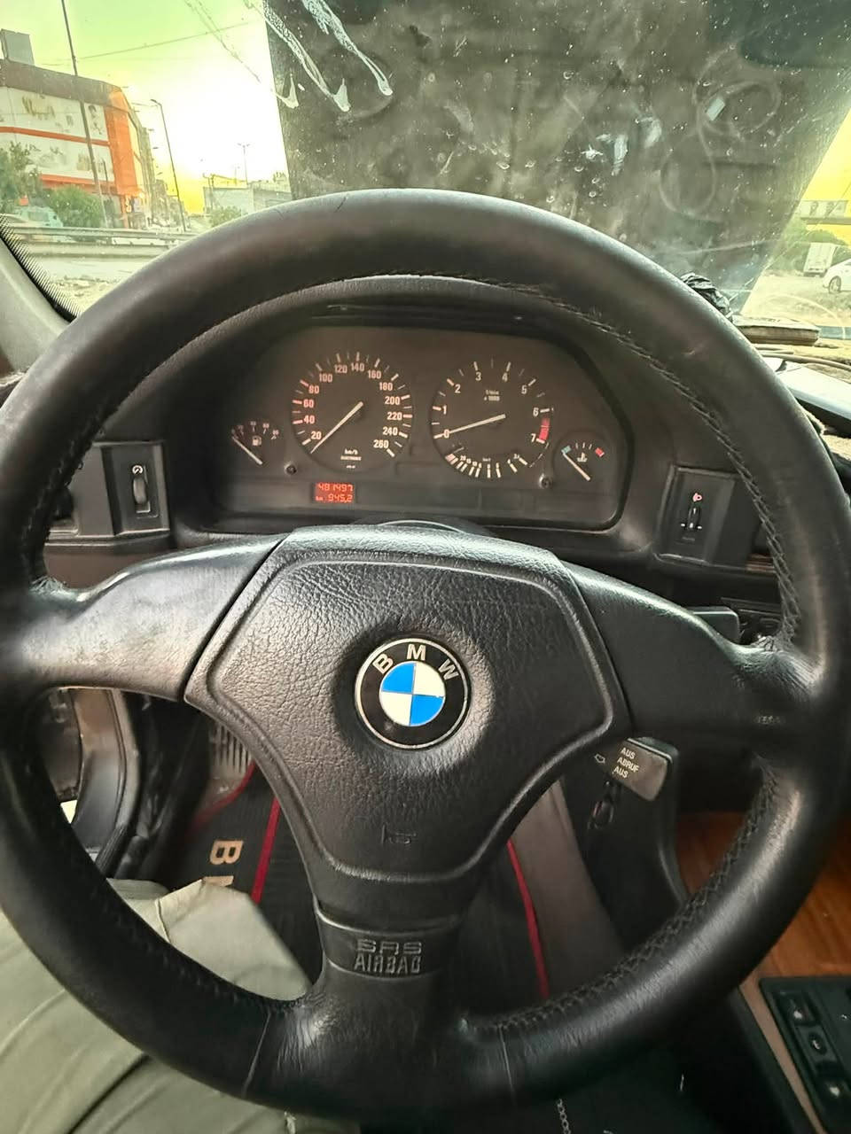 BMW 525i فانوس مسكر
سيارة نضيفة وجاهزة 
جواها تاير كامل جديد
كير+محرك حاوية جدد 
دواخل نضيفة كشن دوشمة
تبريد شغال❄️ 
عليها ويل رياضي قياس اكبر من البلادي
السيارة هزة كاملة وسنوية ورقم جديد سليمانية 
تحويل وكالة اي شي جاهز
هـ***********/ متوفر واتساب فقط 
تفضل وتدلل
