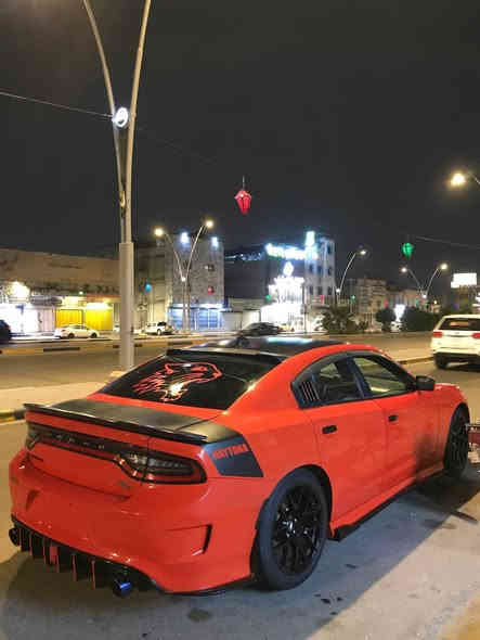 للبيع 
دوج جارجر دايتونا فول مواصفات
بيهه جاملغ و بنيد تبديل مع حافه باب الصدر صبغ و الباب كلير فقط 
الموديل 22 اصل 19 
المحرك 5.700 8V
السياره جديده 
رقم بصره حره باقيه ع استلام سنويه و رقم 
المواصفات:
نسخه دايتونا 
•نقطه عمياء
•حساسات خلفيه 
•شاشه كبيره زئبقيه
•ويل دايتونا اصلي بلادي
•فتحه سقف (سلايت)
•قماره  اسود بلادي 
مع شعار صندوق دايتونا 
•مقاعد رياضه مع جلد الفاخر 
وشعار دايتونا بالمقاعد
•المقاعد الاماميه كهربائيه
•ذاكره خزن وضعيات الجلوس
(ميموري)
•المقاعد الاماميه تدفئه وتبريد
•المقاعد الخلفيه تدفئه
•ستيرن كهربائي
•تدفئه ستيرن
•محدد سرعه
•كامره خلفيه
•تشغيل عن بعد
•مرايا متحسسه الاضاءه العاليه
• شفتات ستيرن

• دخول ذكي (بصمه)
• ⁠السعر 185بيهه مجال ماكو هيج سعر
• ⁠
الاتصال 
***********
