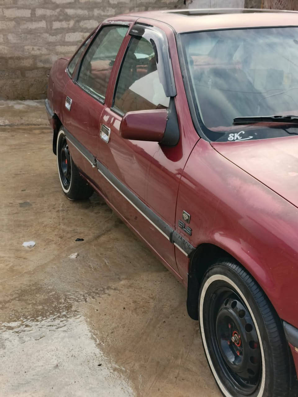 السلام عليكم اول فكتوره حجم 16 موديل 92 ماكينه جير شرط بدون صبغ دوار دوسات فقط العنوان اسكي موصل السعر 45 بيها مجال الله يرضى عليكم لا تراسوني خاص هذا رقم التليفون ***********
