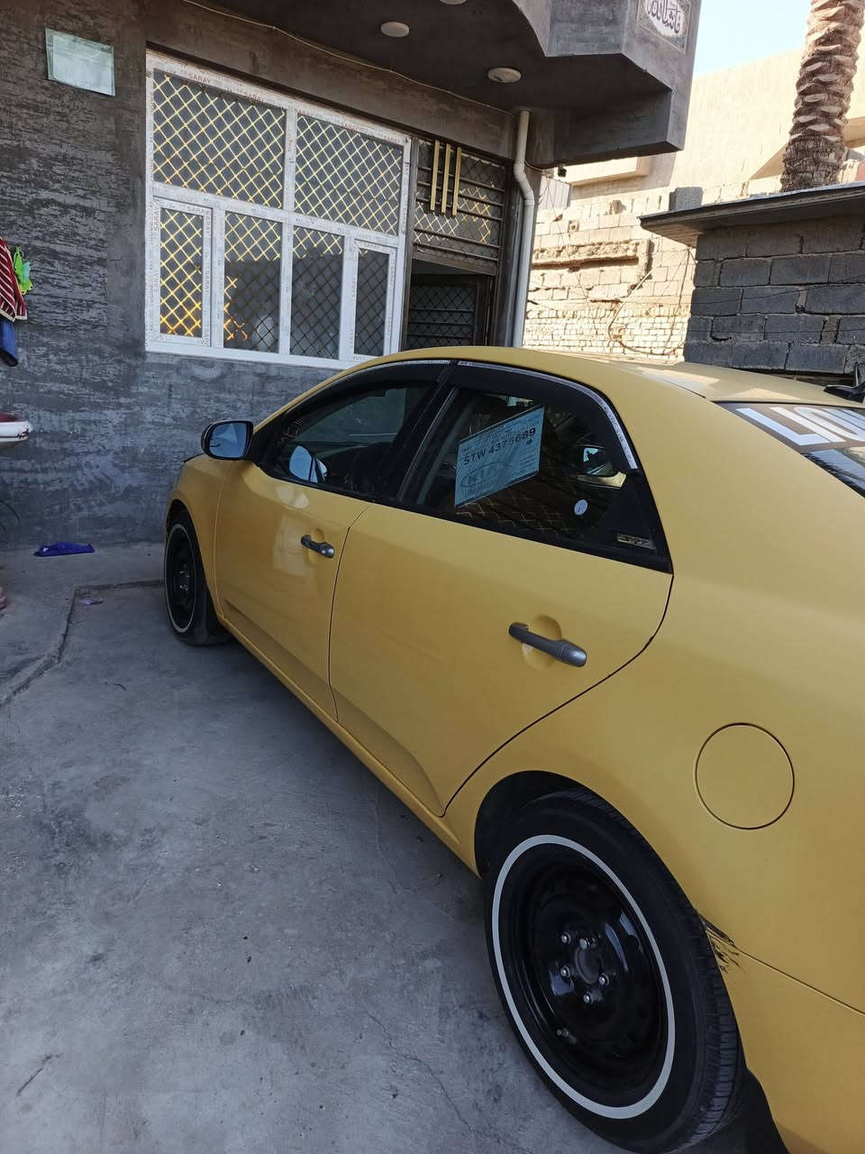 فورتي موديل 2012وارد امريكي سياره خير من الله نضيفه كامله مكمله دوشمه جديده سياره مصفره من كلشي 
السعر 95وبيه مجال لشراي
التواصل ***********
