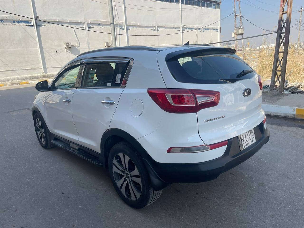 سلام عليكم كيه سبورتج موديل 2011 خليجي بني رامه بيه مكانت صبغ بدون معجون بدون دواخل شرط سونار بيع حزام مكينه دوش مكينه وكير تبريد مكفولت صدر جديد رقم بغداد مكان السياره واسط الصويرة سعر 119 وبيه مجال قليل ***********
