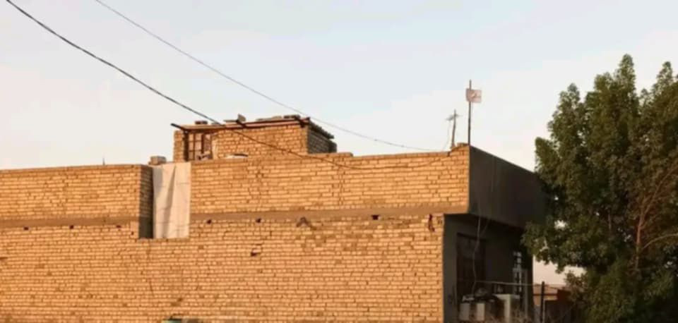بيت وقف قادري الكاظميه البوابه شكوك للبيع رقم *********** للبيع مساحه 70 متر

