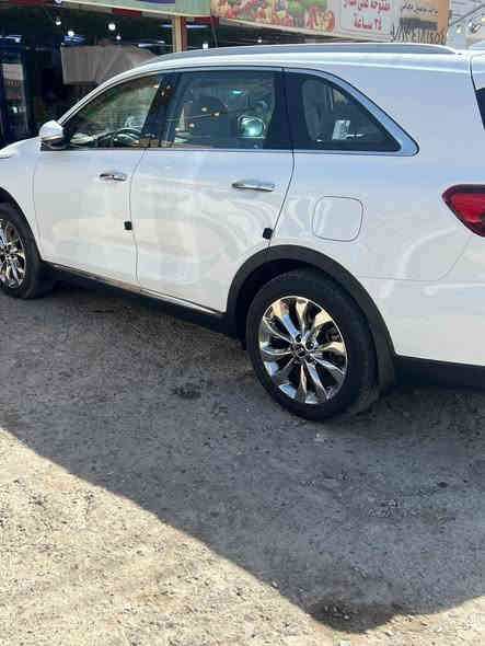 السلام عليكم ورحمة الله وبركاته 
سورنتو 2020 عداد المسافات 56الف حقيقي 
السياره مكفوله من كلشي  الضرر البارد الصبغ التكحيل 
مال جناي اب اسمي موصفات  مو فول بس فتحه تحكم جهتين اشاره ترحيب مري شفط صندوق كهربائي علماً السياره 2ويل 
السعر٢٨٣وبيها مجال قليل 
للاستفسار اكثر الاتصال ع الرقم 
*********** ابو شهم
