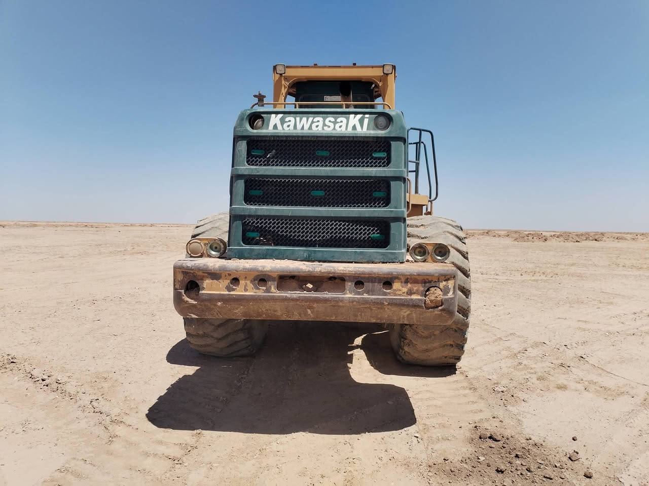 للبيع شفل ٩٥ مكينه كير اكسن حداديه جديده مكفول للاستفسار الاتصال على الرقم ***********
