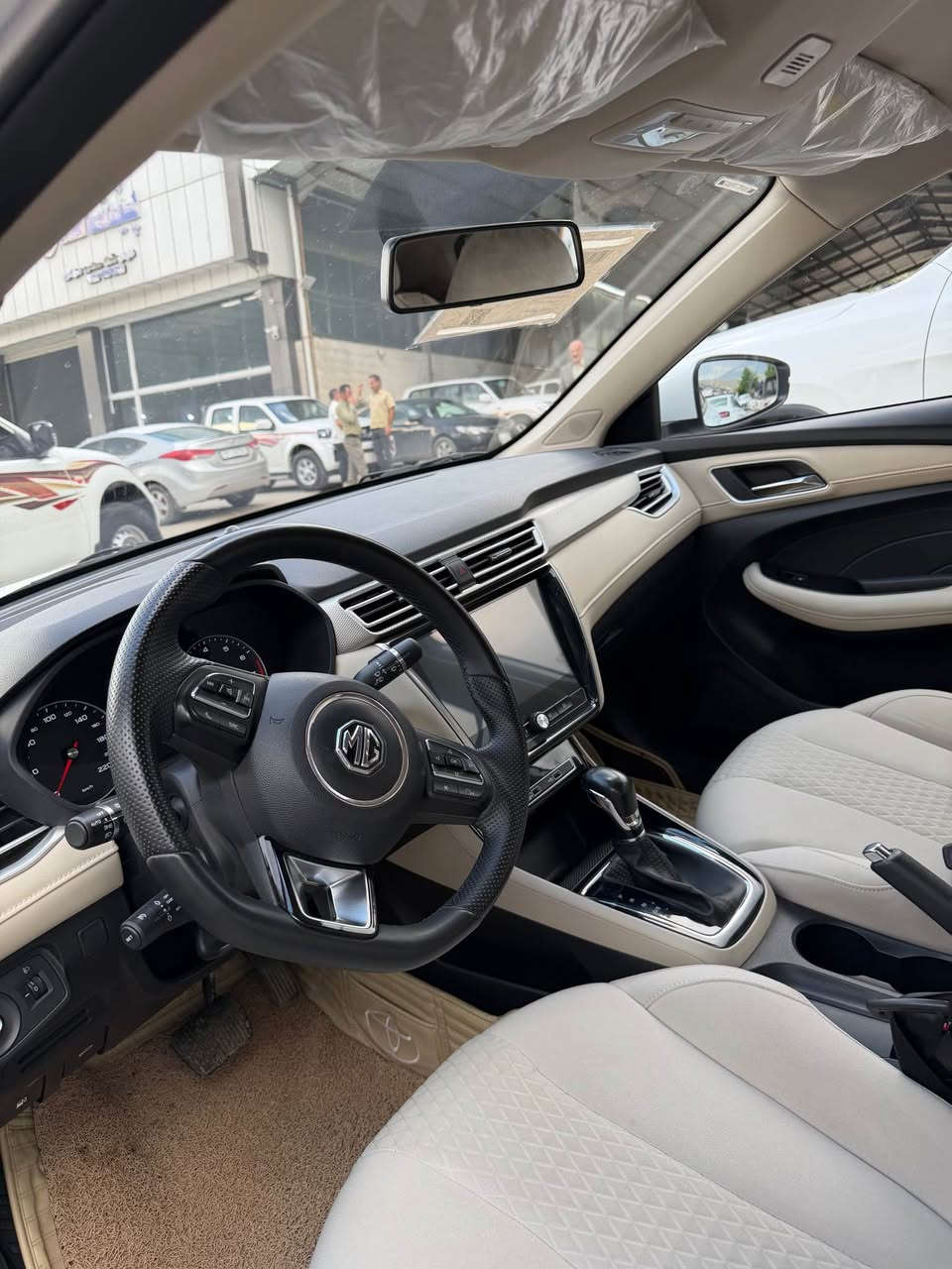 MG5/2025
11,000km
*********** Singapore
