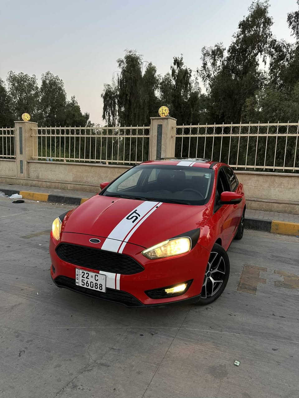 فورد فوكس 2017 SEL
محرك 2000 بانزين عادي
فول مواصفات اناره داخليه 7 الوان وتفاعليه شاشة كبيره كاربلاي واندرويد اوتو  نظام الشاشة sync3.4 وشاشة عدادات سستم صوت sony سلايد تبريد قطعتين منفصلين السائق والراكب كامره دوارة وحساسات  
رقم مسطره الجديد باسمي السياره شرط التحويل 
سياره بدون صبغ
السعر 104
موصل
***********
