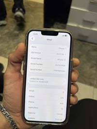 ١٣ عادي ١٢٨ شرق اوسط ماستر بعده بضمان بطاريه ٩٨ لون ابيض كارتونه وكيبل...