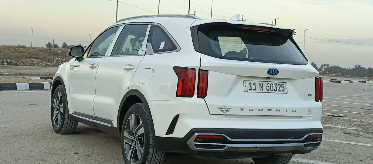 سيرنتو خليجي موديل ٢٠٢١ فول مواصفات واحد عله واحد ماعدى البنرامه ٦سلندر بصمه كراسي كهرباء جنطه كهرباء شاشه كامره تخم تاير ٧راكب تبريد ٣قطع ثلج❄ السياره واكعه عليه قمريه أو معمره فقط القماره مصبوغة عام السعر ١٩٨ بيه مجال للطيبين العنوان بابل الرقم ***********
