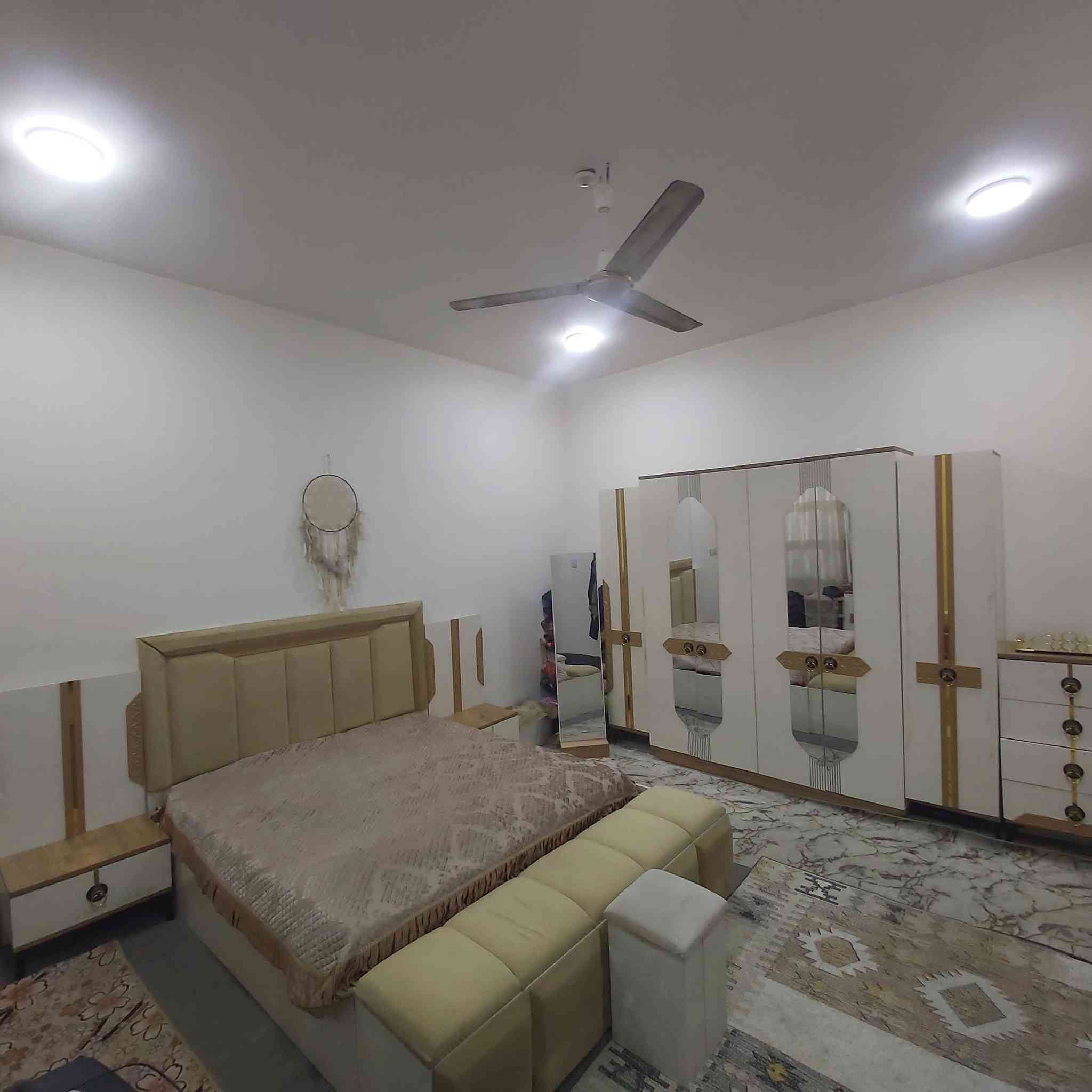 السلام عليكم
غرفه نوم ام الست٦ ابواب للبيع الصناعه تركي جاهزه مستخدمه اقل السنه فقط 
بيع مستعجل / المكان بابل
السعر ٩٠٠ الف او بيها مجال 
للمراسله على الخاص


**إذا كنت صاحب هذا الإعلان وتريد حذفه لأي سبب، رجاءا أرسل رسالة إلى الدعم الفني**