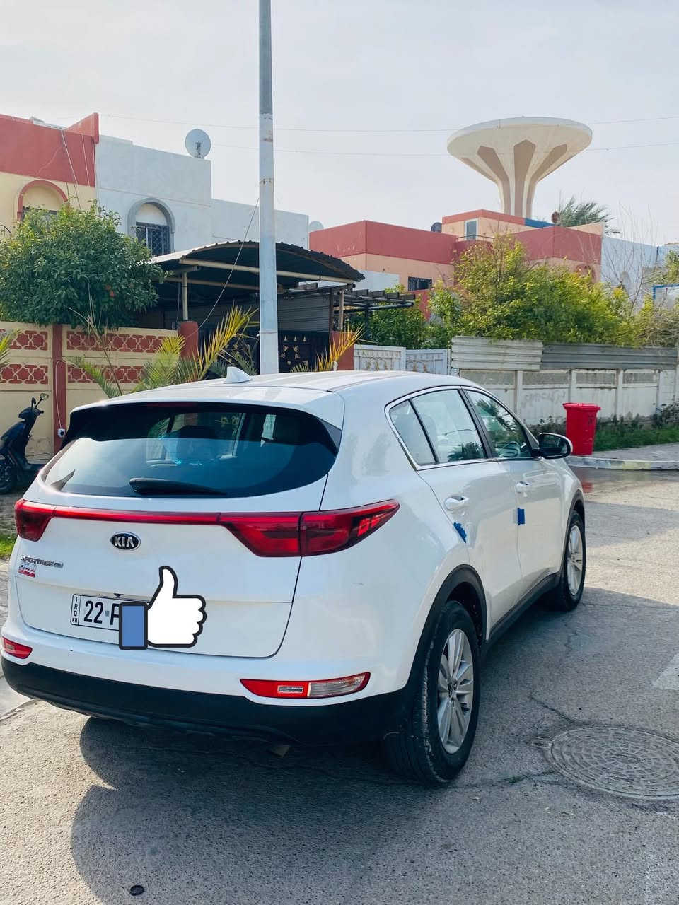 السلام عليكم    سياره للبيع     نوع سبورتج 2017 سنويه جديده وهزه جديده    السياره كلش حلوه تخم تاير جديد صدر امامي وخلفي جديد مواصفات عاديه مكان السياره الانبار عامريه الصمود السعر 160 وبي مجال لطيبين رقم الهاتف ***********
