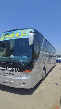 باص للبيع  ام سيوف حجم 17 موديل 2010 3 صندوق  61نفر عدد الركاب  077240...