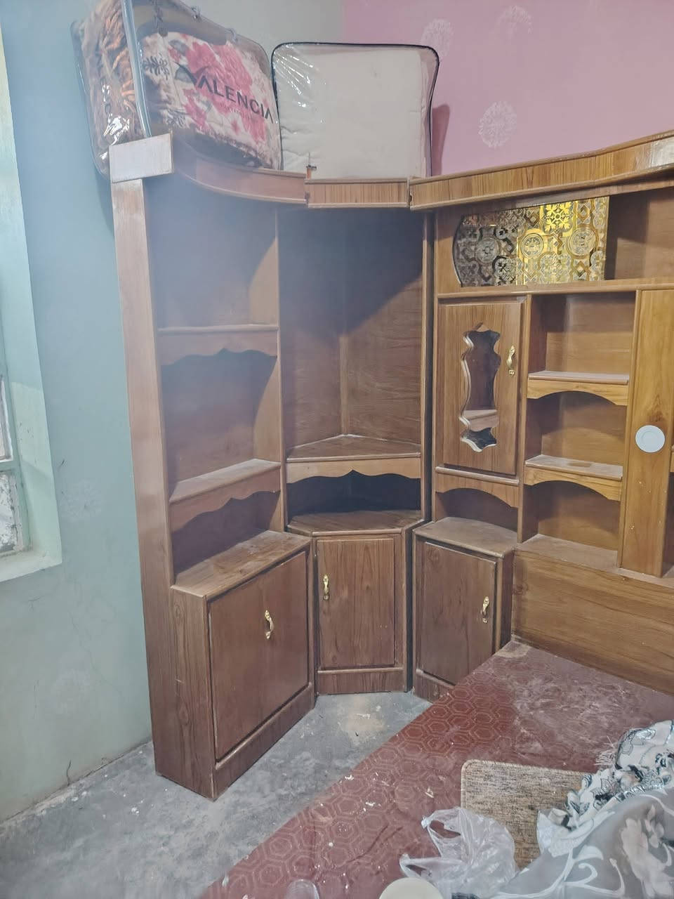 السلام عليكم ورحمة الله وبركاته
قرفه مسرح نظيفه 100ب 100 لبيع
تواصل عل رقم ***********
