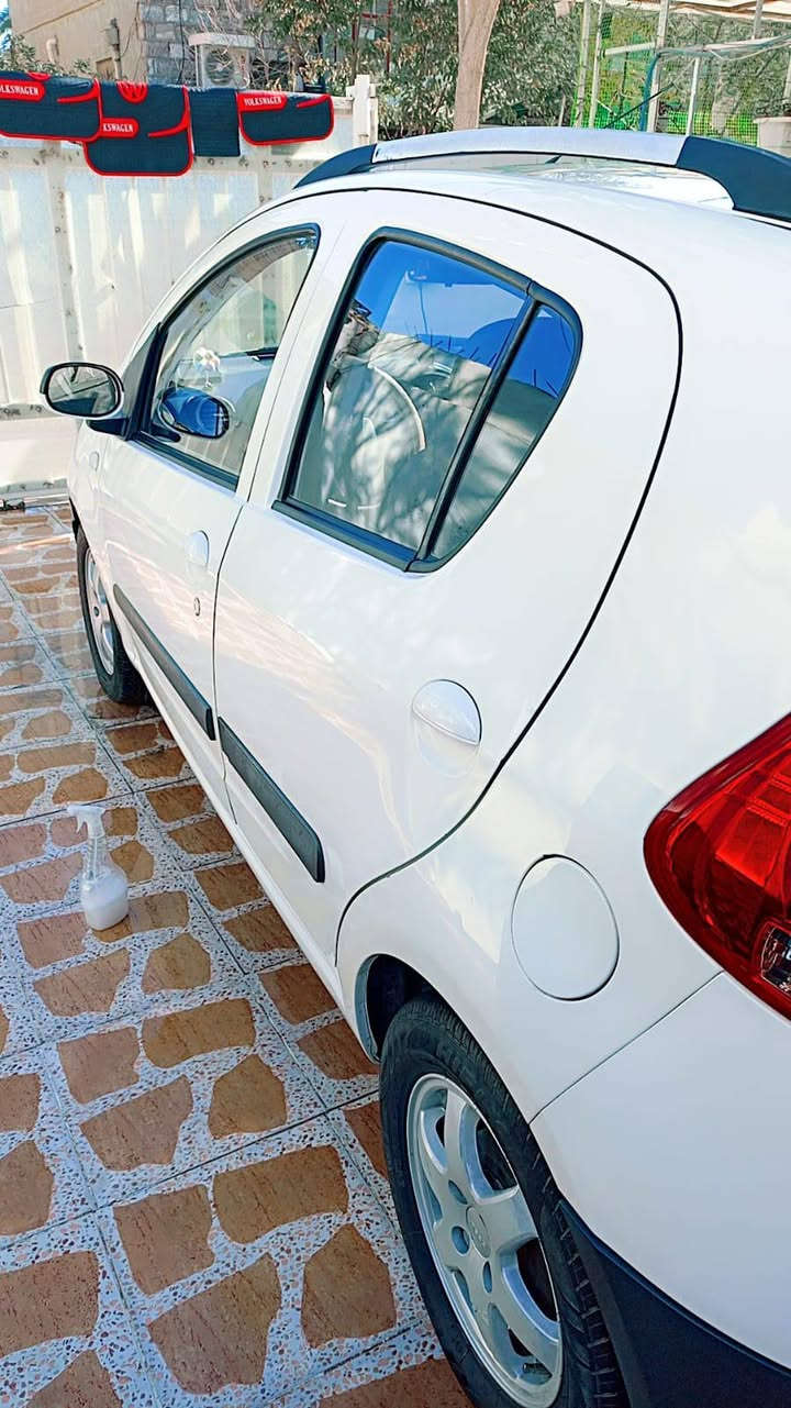 شيري باندا 2013 بدون صبغ بدون تعديل السياره بأسمي وبطاقه بنزين بي ماشيه بحدود 77الف كيلو رقم تليفون 
*********** كركوك, العراق
