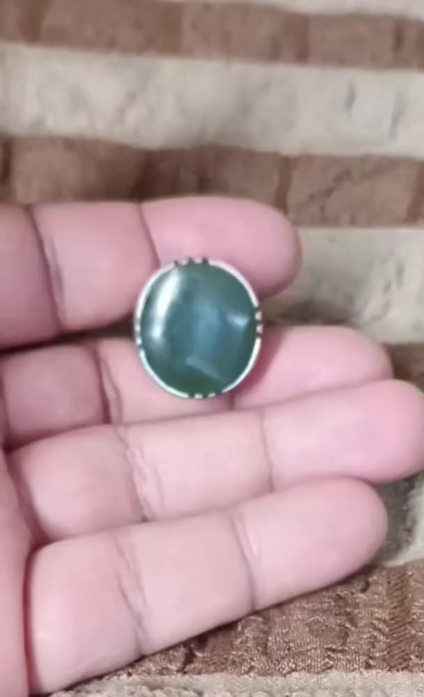 خاتم يماني يشم  كلش قديم للبيع او المراوس ***********
