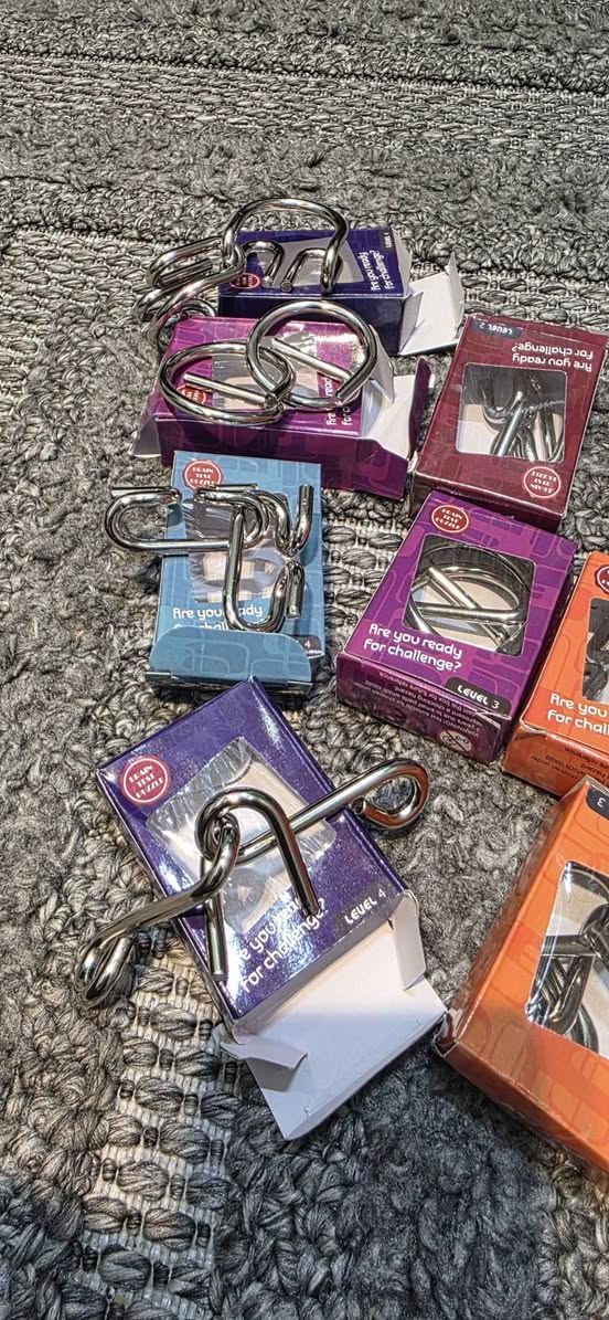 العاب الالغاز المعدنيه . مصممه لتحدي العقل 🧠
15 شلع .مع التوصيل


**إذا كنت صاحب هذا الإعلان وتريد حذفه لأي سبب، رجاءا أرسل رسالة إلى الدعم الفني**