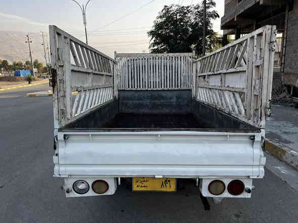 سەرە تا بەناوی خوای گەورە 
بابەت کاڵا کیا دووتەنی بۆ فرۆشتن 
ئاڕمی پلاسیکی هەولێرە 
مۆدیلی(٢٠٠٤)
تەحویلی عەسڵە 
مەکینەی ٢٧٠٠
تاقم تایەی تازەیە 
پێشو دوای تازە داگیراوە 
دەعامی نیە لێدراوی نیە کرانەوەی نیە 
پێشوو دوای کەپسە لەسەر دەقی شەریکە 
تاقم کوشنو گاعی تازە تێگیراوە 
مەکینەو گێڕئەکسل بەشەرت 
ته بريدي له گه ل سوچ ئيشه كان 
ئاڕمو ئەوەلیاتی بەشەرت خەرامە بەشەرت 
سەیارە کە ماڵی دۆستە 
(سعری74گەڵاتۆزێک مەجال)
گۆڕینەوە دەکە م بەماڵیک بەدڵم بێت 
شوێن دەربەندیخان 
ژم‭0771 479 5703‬
ژم ‭0751 367 9234‬
