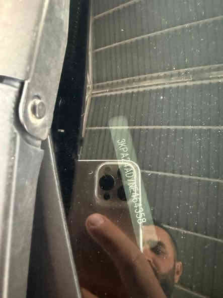 السلام  كيا ريو 2022  120$ورقة 
ماشية 36 ميل محرك 16دوش
فول مواصفات 1/1 Lxs 
رقم اربيل بجم كبس 
لايت زينون
بصمة 
رادار تحديد مسار
صندوق ذكي
شاشة ديجيتاك
تبريد لمس 
كامرة دوارة
شاشة ابل كار بلي
وبيها مجال جدا بسيط البيع بالنقد فقط
بيها 3ابواب وجاملغ خلفي 
 موصل ***********
