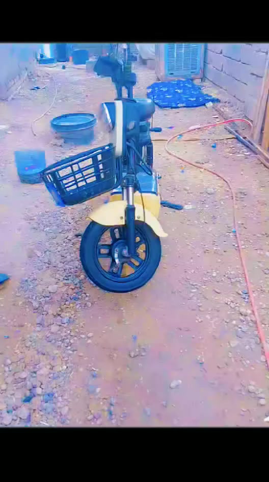 سلام عليكم دراجه شحن نضافتهه هاي كدامكم بطاريات نص عمر كهربائيات كامله كلهه شغاله سعر 150مكاني ابو غريب جسر ابو منيصير ‏‪***********‬‏اتصل او واتساب فيس مامتواجد
