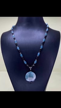 أحجار • فخامة • تميّز