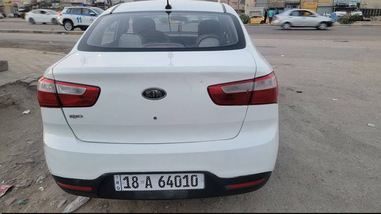 السلام عليكم  كيه ريو موديل موديل ١٣ سياره بيه رشات صبغ مكينه ١٦٠٠ مكان السياره بالموصل السعر 58 ورقة مجاله كلش بصيط
  رقم بابل انكليزي 
اتصال ‏‪***********‬‏
