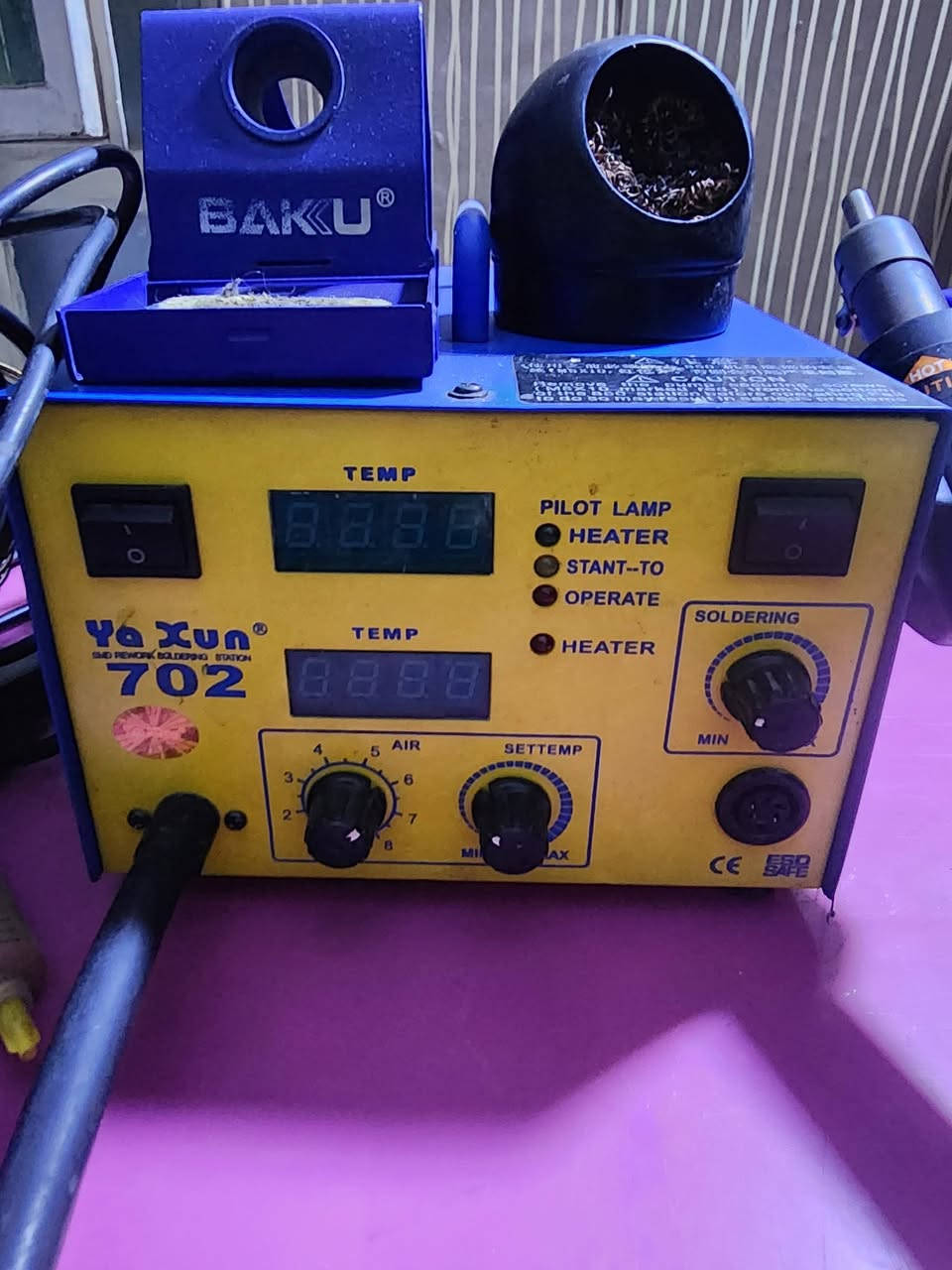 السلام عليكم
هيتكان وياها ٤ كاويات اصلية و تبات اصلية
شافطة صولدر عدد ٢
ستاند كاوية
ستاند بوردات للحيم
قاعدة سيم تنظيف الكاوية
مكبرة 
معجون ثيرمال للمعالجات عدد ٢
هوك عدد ٣٠ قطعة 
ابيعهن شلع
انطونا سعر


**إذا كنت صاحب هذا الإعلان وتريد حذفه لأي سبب، رجاءا أرسل رسالة إلى الدعم الفني**