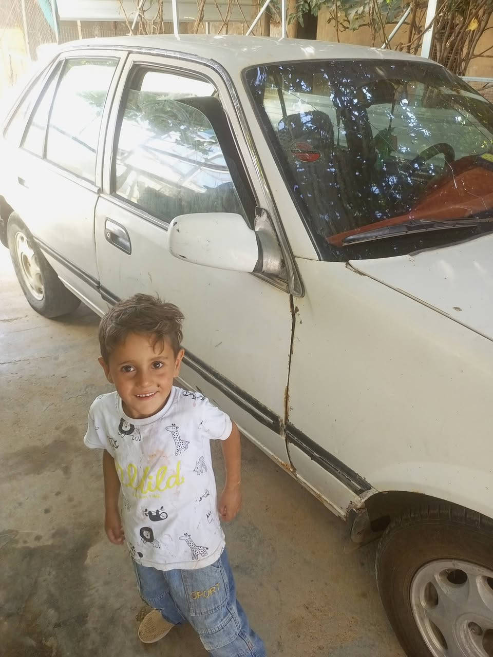 دايو بريس وكاله عامه بسمي شرط تحويل سياره جاهزه بس بي يريد مصروف محرك  كير شارط كهربائي كوله شغل تايرت جديد كدام ول وارى وصط سياره مكانه قريه خاصه دارلي رقم موبايل *********** سعره 16 ورقه بي مجال قليل حك جيه
