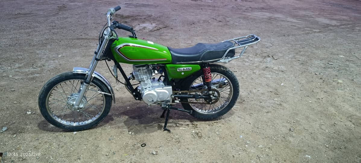 اسلام عليكم دراجه للبيع مكينه مامفتوحه 
الدراجه كلشي جديد بيهه لايت باتري 
مراوس بقفاز حسب القناعه 
او بيع 550 وبيهه مجال بسيط 
البصره قضاء الدير


**إذا كنت صاحب هذا الإعلان وتريد حذفه لأي سبب، رجاءا أرسل رسالة إلى الدعم الفني**