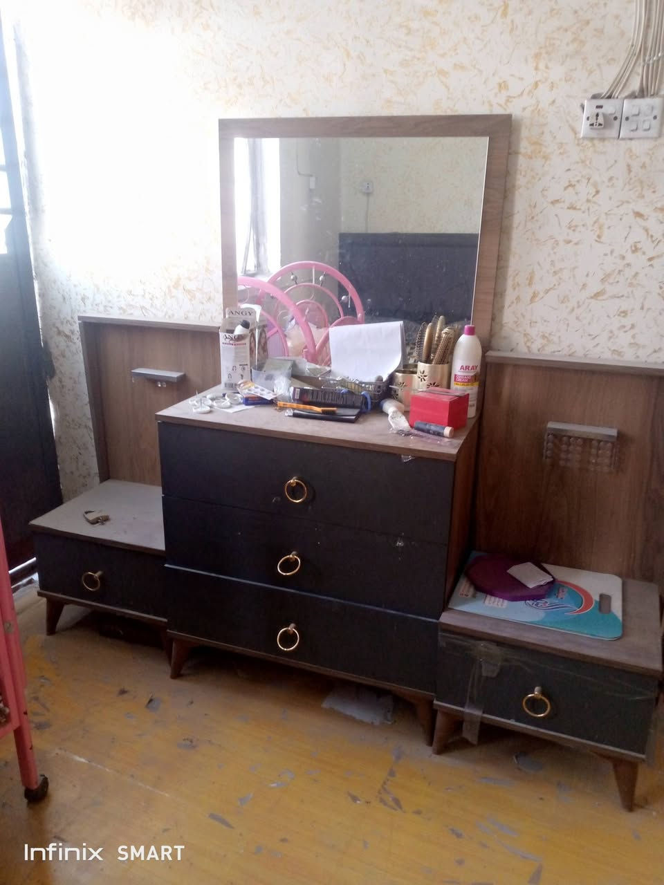 من رخصة الادمن المحترم..غرفة نوم تركية مستعملة للبيع نضيفة السعر 300 الف مكاني بغداد ك سارة الشراي يتفضل خاص ويدلل


**إذا كنت صاحب هذا الإعلان وتريد حذفه لأي سبب، رجاءا أرسل رسالة إلى الدعم الفني**