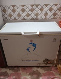 مجمدة • تبريد بس ما تجمد • بحاجة صيانة