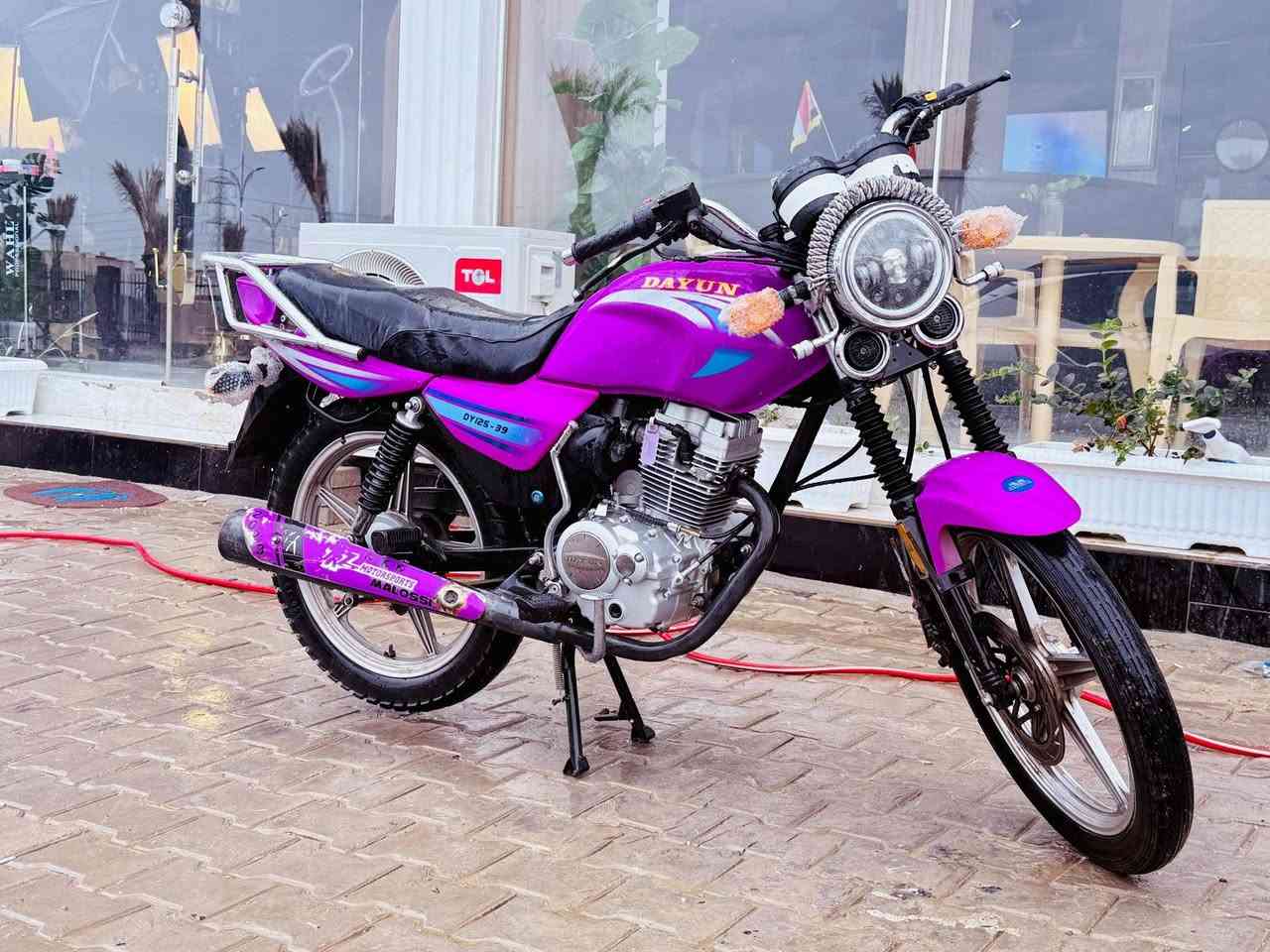 السلام عليكم اخوان دايون عضم مديل 23 ما مفتوحه كفاله عام ما عده الخسفه الي بل تانكي
مكاني كربلاء ***********
