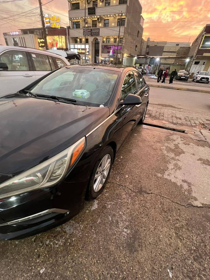 سوناتا ٢٠١٥امريكي
حادثهه. قبق الجنطه وبيهه صفحه كلير ابيع حزام 

مابيهه نقص سياره صدر حداديه ادامه ترهم مراوس 

مسويلهه السعر ١١٢ورقه وبيهه مجال 

عنوان بغداد الدوره *********** بي واتس اب
