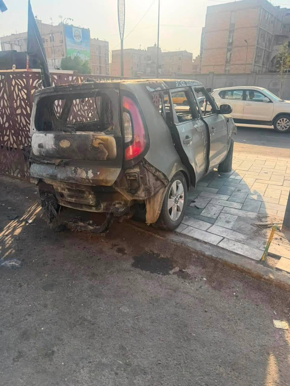 السلام عليكم كيا صول موديل 19 ارقام وسنويه موجودات وباسمنه مكانها بغداد الغدير مقابل شقق زيونه ***********
