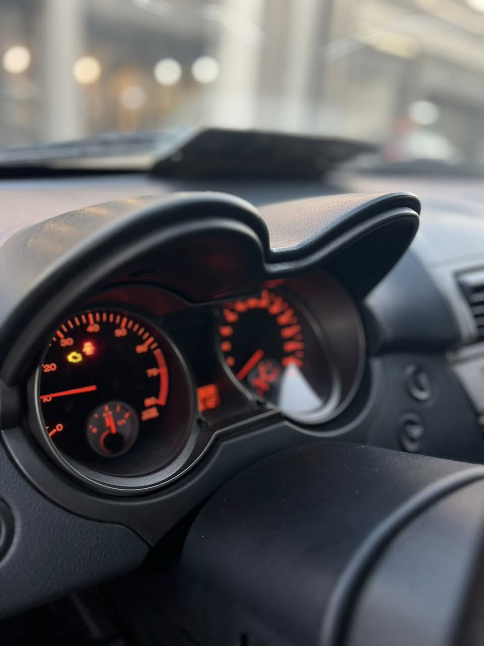 السعر 68 وبيها مجال لشراي ( رجاءً اقراء التفاصيل وخابرني )
بسم الله الرحمن الرحيم 
السعر 68 وبيها مجال 
للبيع بروتون 2016
كير مكينه بشرط 
كير عادي 
ضرر جاملغات امامي وبنيد فقط بدون دواخل او ضربه 
لايت عالي ناصي منضومة زينون 
شاشة + كامره اصليات 
كهربائيات كيجات كلها شغاله 
رقم بغداد باسمي شرط تحويل 
كابون بانزين بيها 
ماشية 232 الف 
سنوية منتهية 2024
طخم امامي وخلفي فوك نص عمر 
جامات كهرباء 
مكاني موصل الايسر 
***********
