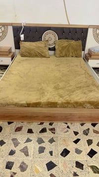 ثلاجه كبيرة • كاونتر المنيوم رخام • مرتبة ١٥٠×٢٠٠