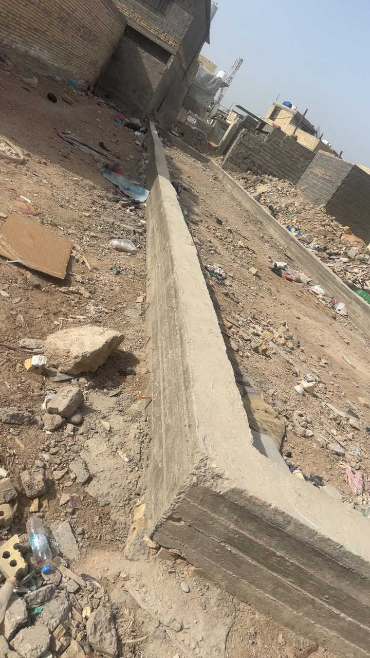 بيع سريع كاع
١٣٠متر نزال ٢٦واجهة ٥اونص 
جاهزة ماء كهرباء تبليط نت 
قرب اسواق ابو حيدر الساعد 
شارع الصورة ثاني فرع 
رقم تليفون 
***********
سعرها ٣٤
